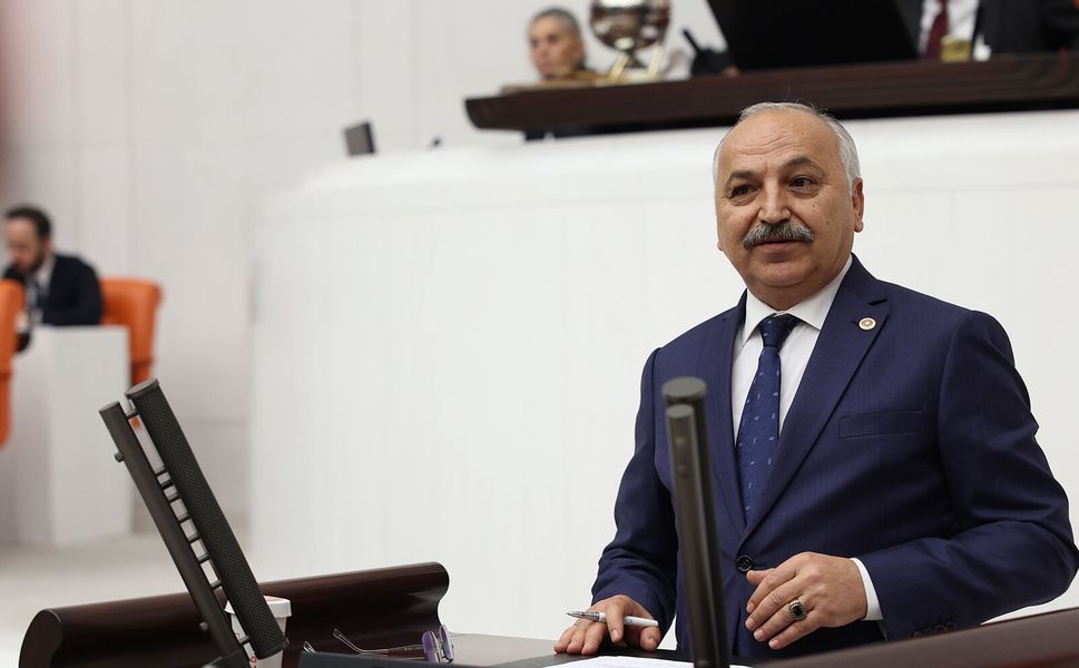 Talat Dinçer: "Mersinli Çiftçi Kendi Toprağında Mağdur Ediliyor"