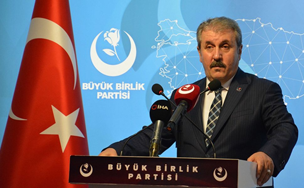 BBP Lideri Mustafa Destici’den Mabel Matiz ve Dizilere Sert Tepki: “Bunlar Tutuklanmalı”