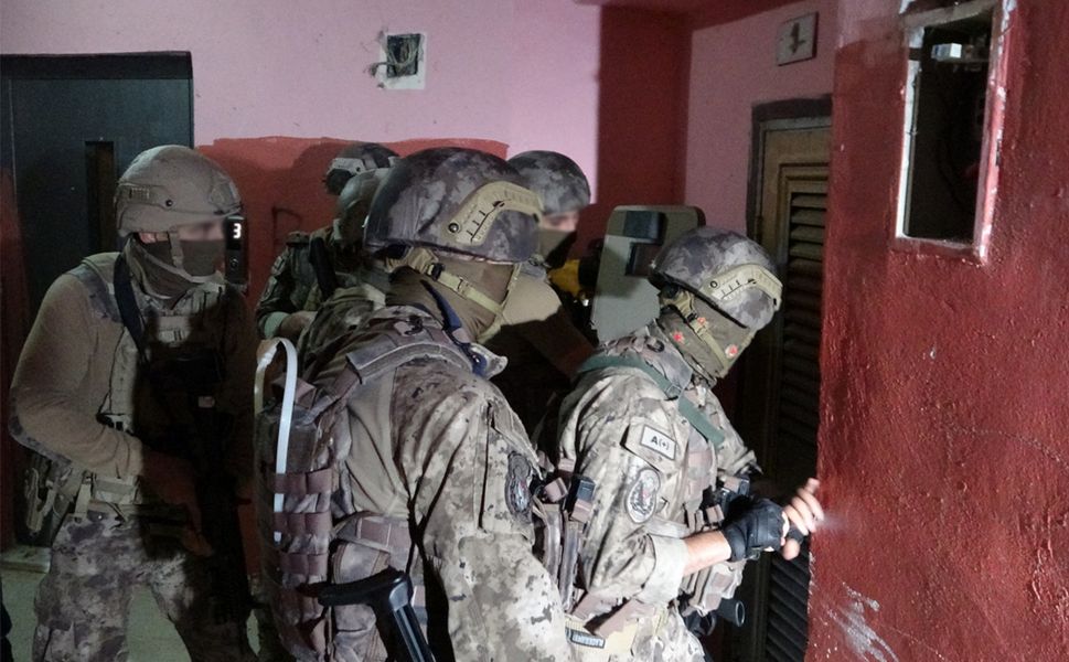 Aralarında Mersin'in de bulunduğu 74 ilde zehir tacirlerine operasyon