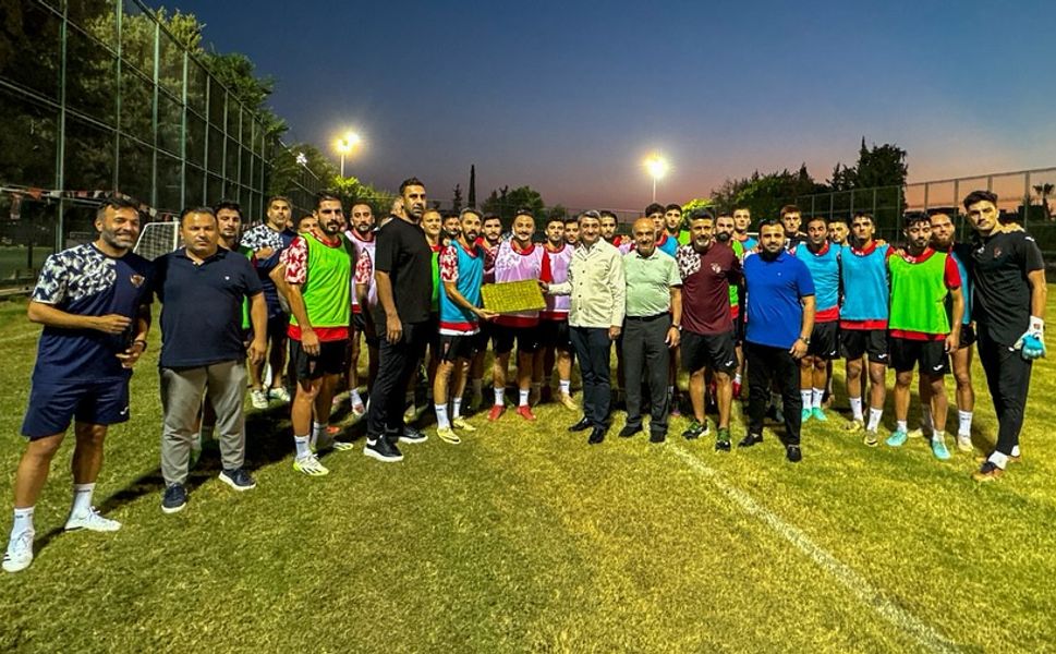 DEVA Partili Ekmen'den Yeni Mersin İdmanyurdu'na Moral Ziyareti