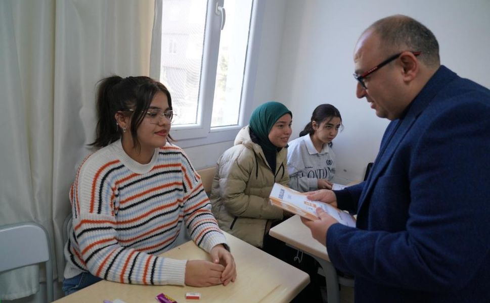Erdemli Belediyesi Kurs Merkezinden Büyük Başarı: 288 Öğrenci Nitelikli Okullara Yerleşti