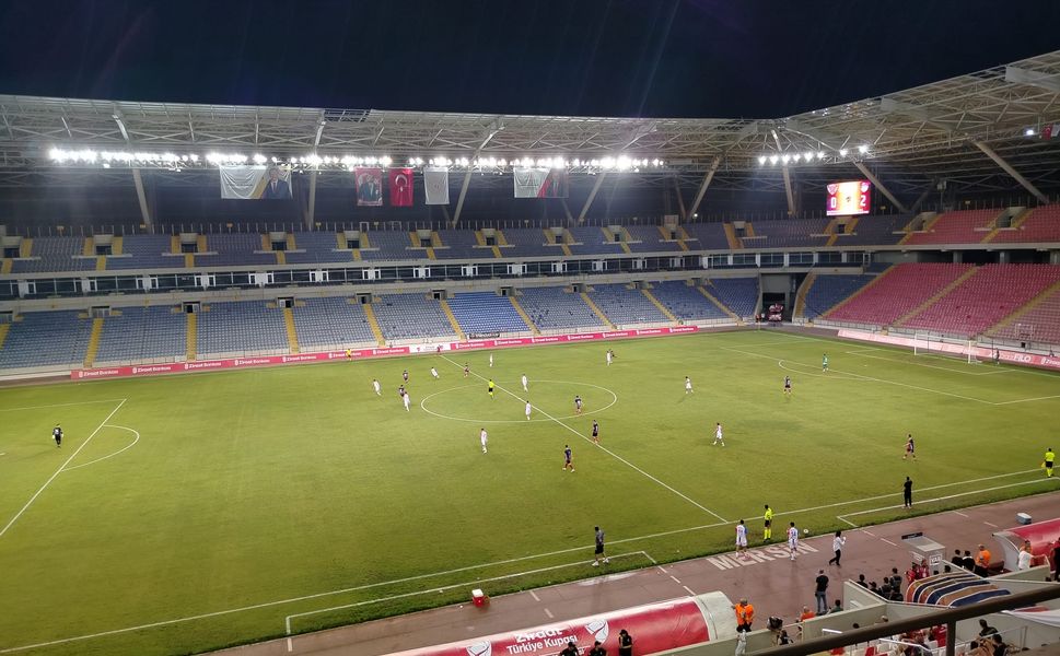 Yeni Mersin İdmanyurdu Direndi Ama Olmadı