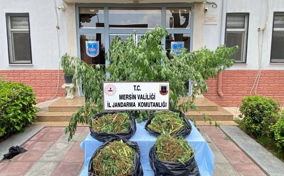 Mersin’de Jandarma Uyuşturucuya Geçit Vermedi