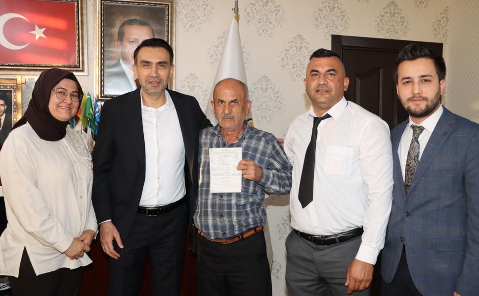 AK Parti Mersin İl Başkanlığı'ndan Yeni Üye Katılımı