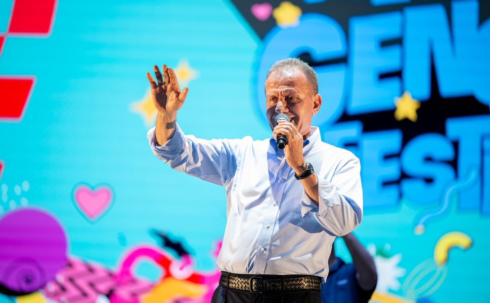 Başkan Seçer, Gençlerin ‘4. Mersin Gençlik Festivali’ Coşkusuna Ortak Oldu