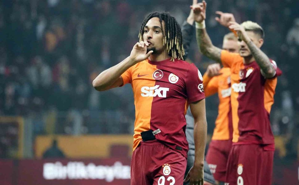 Bayern Münih, Sacha Boey İçin Transfer Tekliflerini Değerlendirme Kararı Aldı