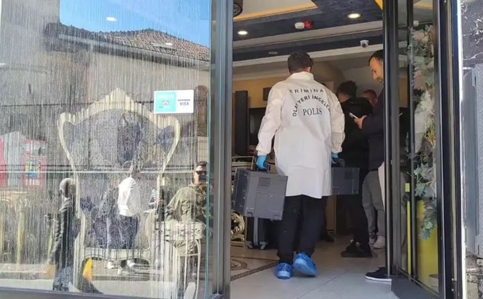 Fatih’teki Şüpheli Ölümler Arapsaçına Döndü: Otel Mühürlendi