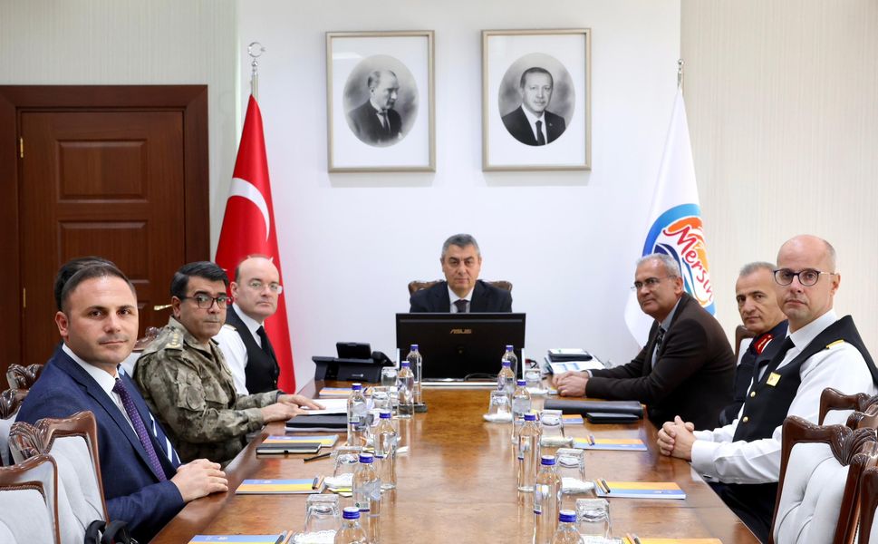 Mersin’de Güvenlik Uygulamalarında 826 Aranan Şahıs Yakalandı