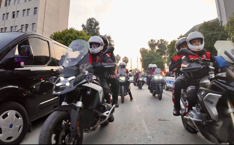 Mersin’de Motosikletli Polisler Suçlulara Göz Açtırmıyor