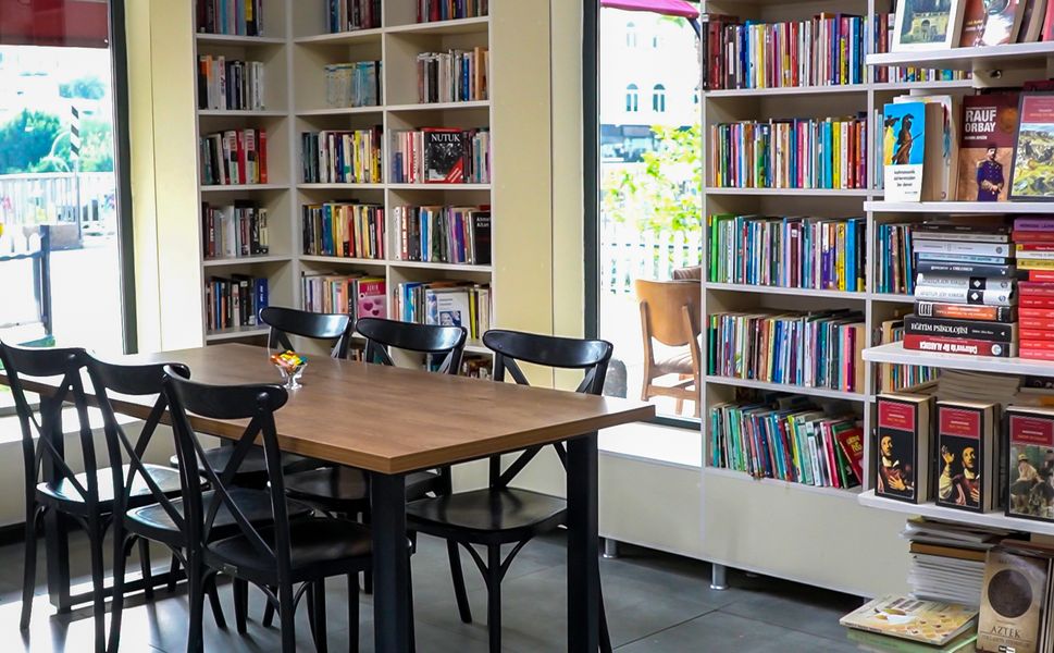 Mezitli Belediyesi “Yeni Nesil Kitap Kafe’yi” Hizmete Açtı