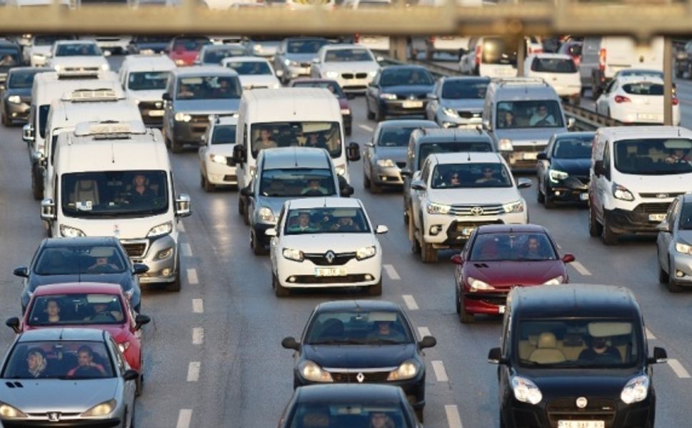 Mersin'de 11 Ayda 888 Bin 18 Aracın Trafiğe Kaydı Yapıldı