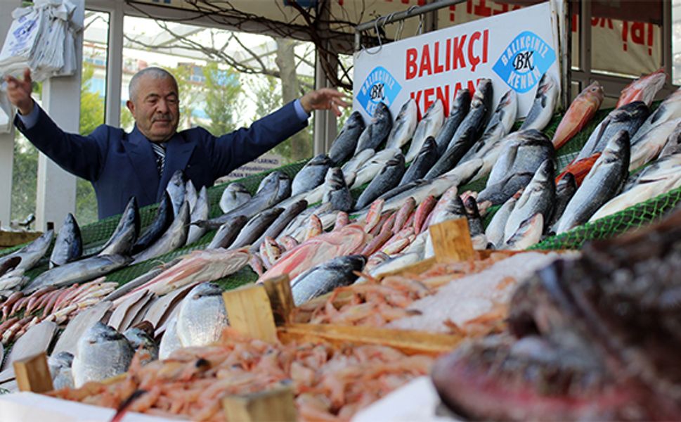 Mersin Balık Pazarı’nda Fiyatlar Uçtu