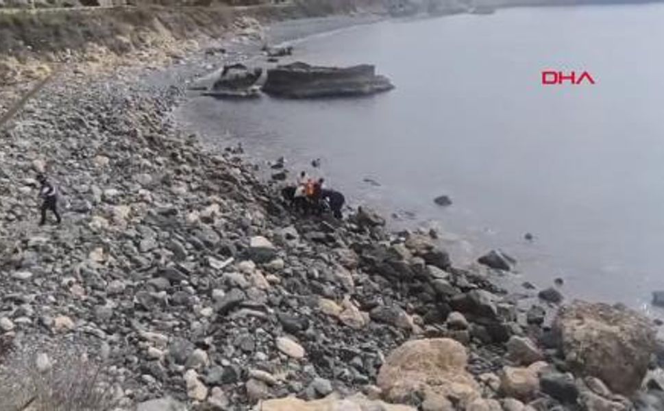 Balık avına çıktığı zıpkınla kendini yaraladı