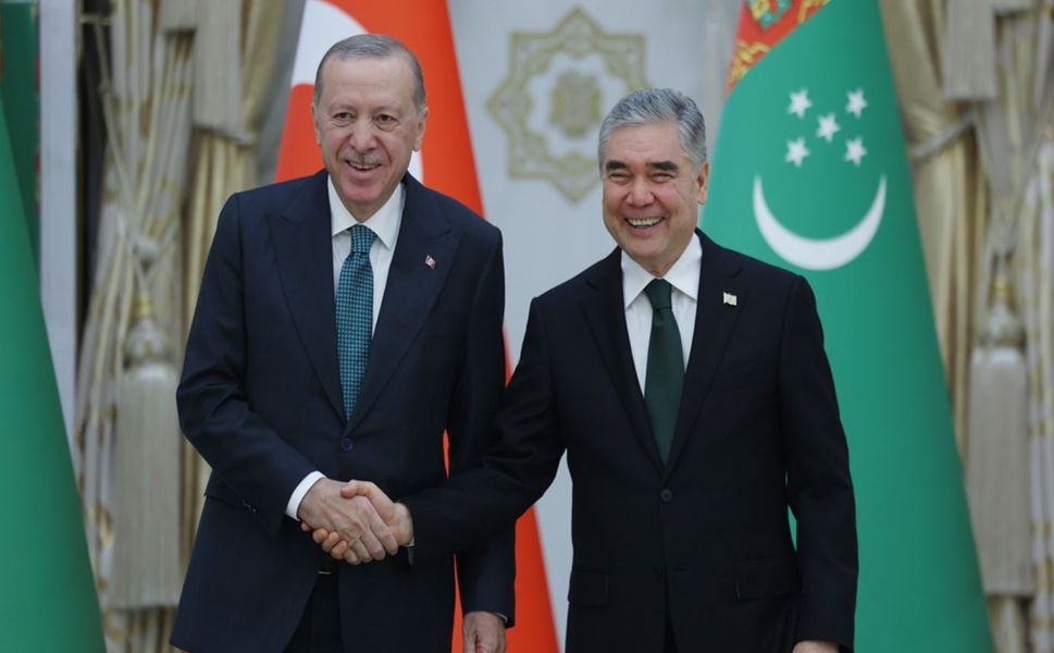 Cumhurbaşkanı Erdoğan, Türkmenistan'a gitti