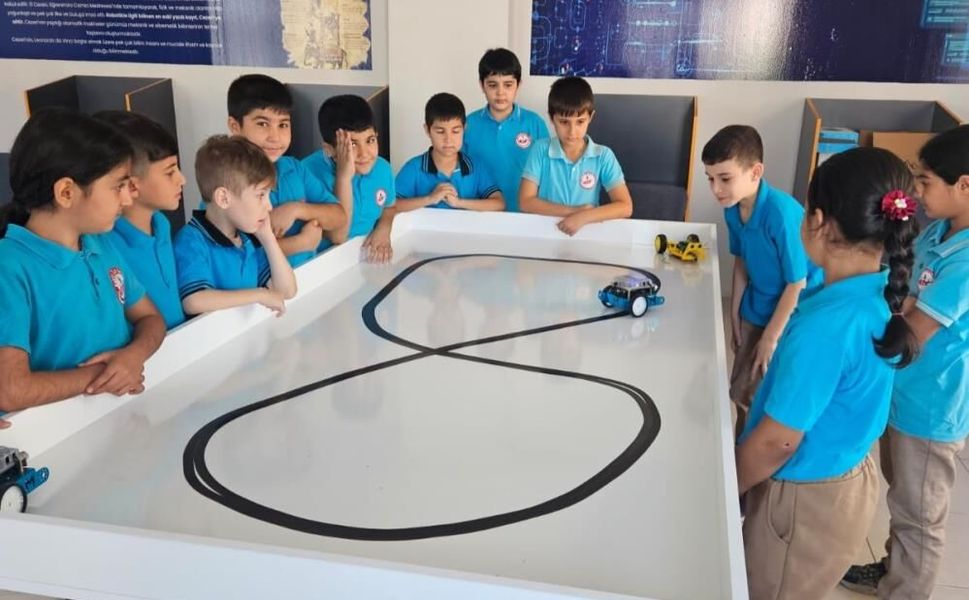 Akdeniz'de Yaparak Yaşayarak Öğrenme Merkezi Çocukları Geleceğe Hazırlıyor