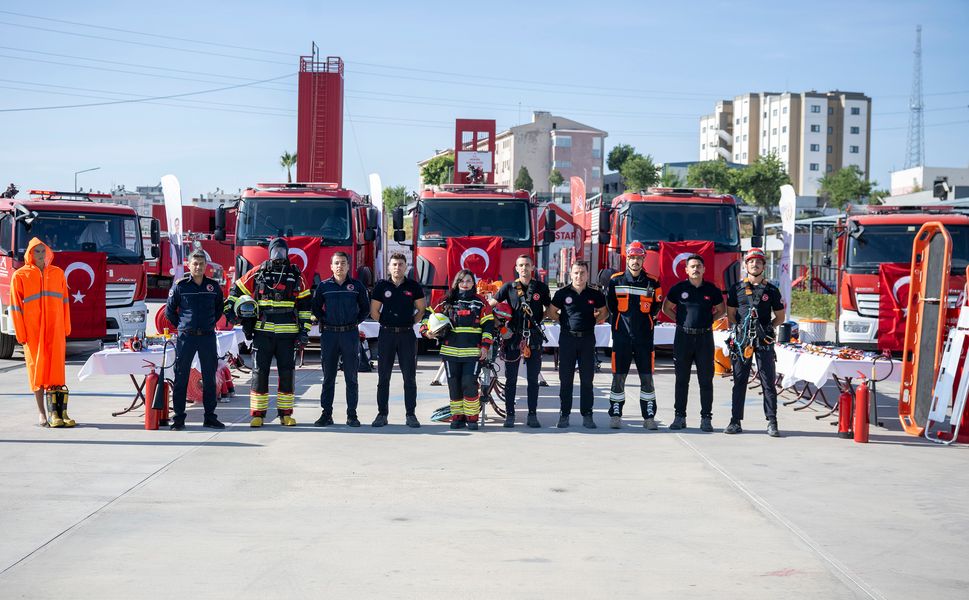 Mersin İtfaiyesi Yeni Ekipman ve Araçlarla Afetlere Kapasitesini Güçlendirdi