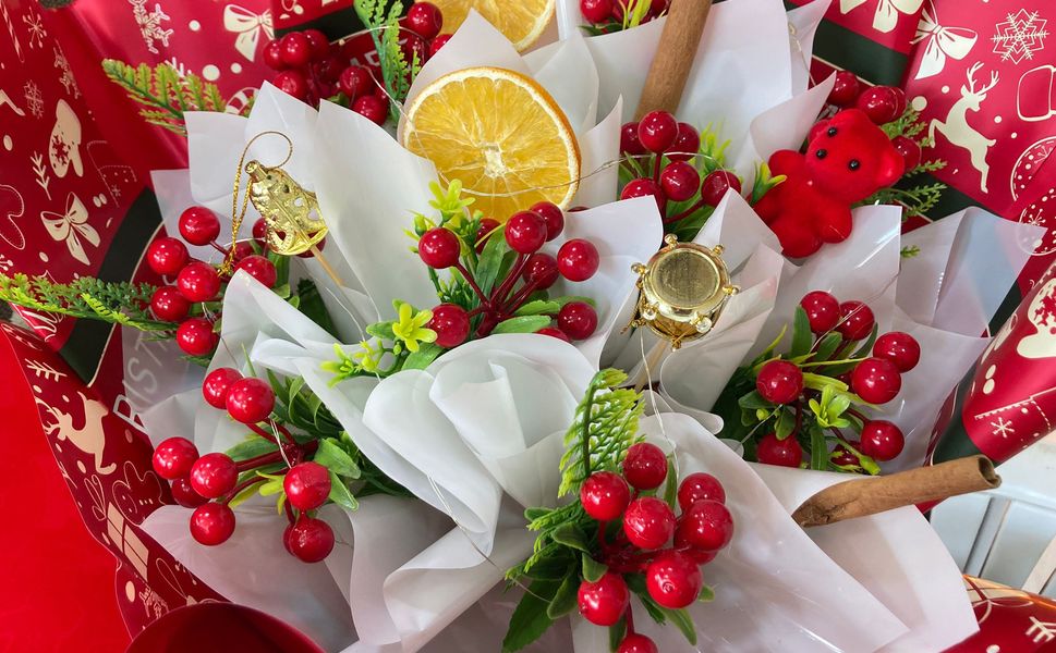 Mersin’de Kokina Çiçekleri Tezgahlarda Yerini Aldı