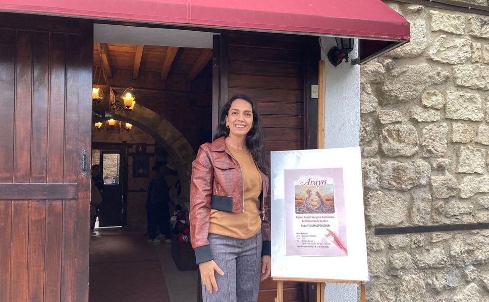 Ressam Seda Yıkılmaz Pehlivan'dan Tarsus'ta Anlamlı Sergi
