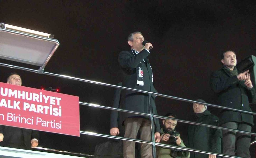 CHP Genel Başkanı Özel: "İstanbul aynı anda en çok metro inşaatının olduğu il oldu"