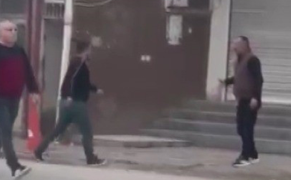 Tartıştığı Kişiyi Silahla Yaraladı