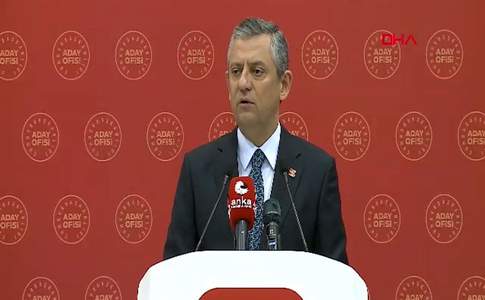 Özgür Özel: Millete Tepeden Bakanlar Gidecek