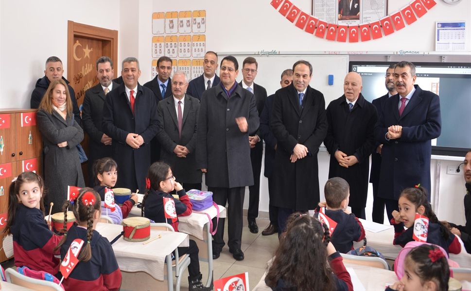 Milli Eğitim Bakanı Yusuf Tekin'den Erzurum'da 12 Derslik İlkokul Açılışı