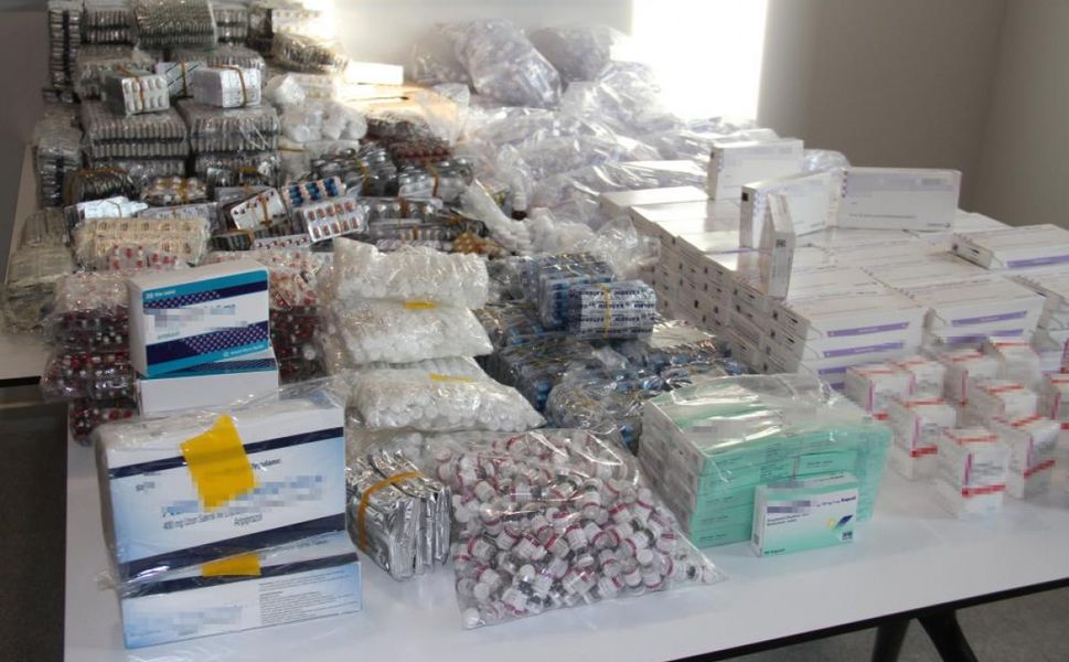 Mersin'de Piyasa Değeri 603 Milyon 400 Bin TL Kaçak İlaç Ele Geçirildi