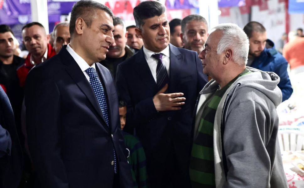 Vali Toros, Akdeniz'de Vatandaşlarla İftarda Buluştu