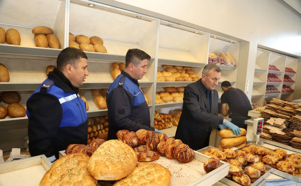 Hijyene uymayan fırıncıya ceza kesildi