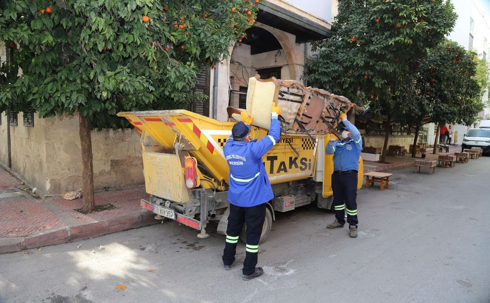 Akdeniz'de Çöp Taksilerle Atıklara Hızlı Çözüm
