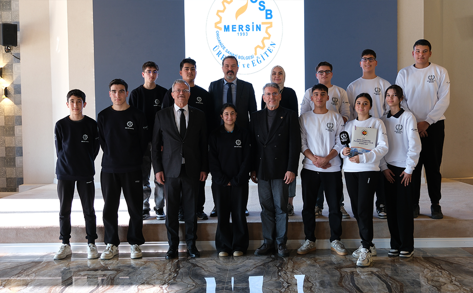 MHP’li Vekil Uysal, Mersin OSB’yi ziyaret ederek öğrencilerle bir araya geldi