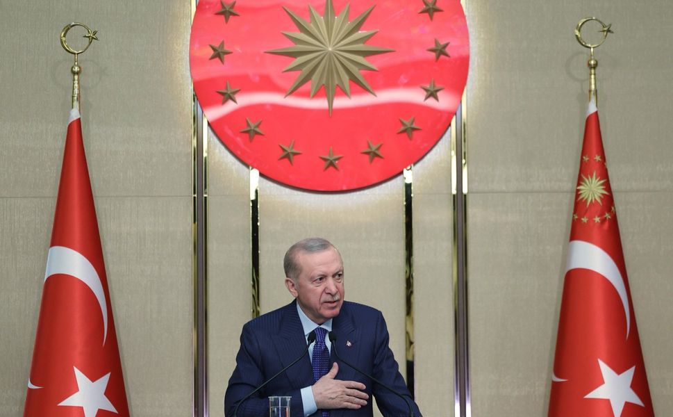 Cumhurbaşkanı Erdoğan: Demokrasimize kim saldırırsa tepelerine binmeye devam edeceğiz