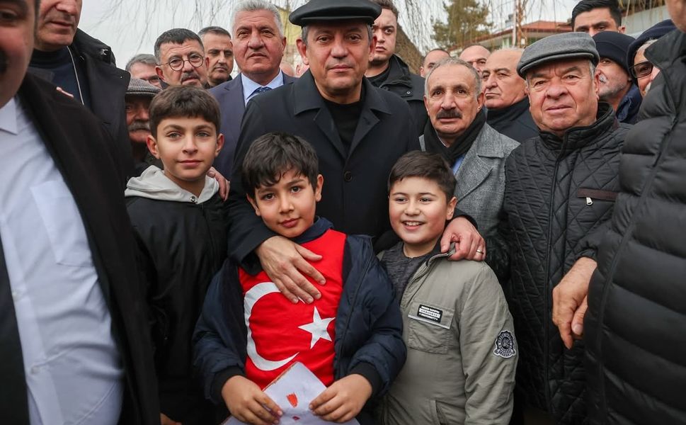 Özgür Özel: Deprem Zamanı 21 Yıllık Bir İktidar Vardı