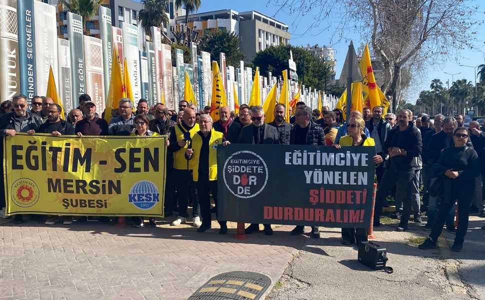 Eğitim Sen'den , şiddete çözüm için Eğitim Bakanlığına çağrı