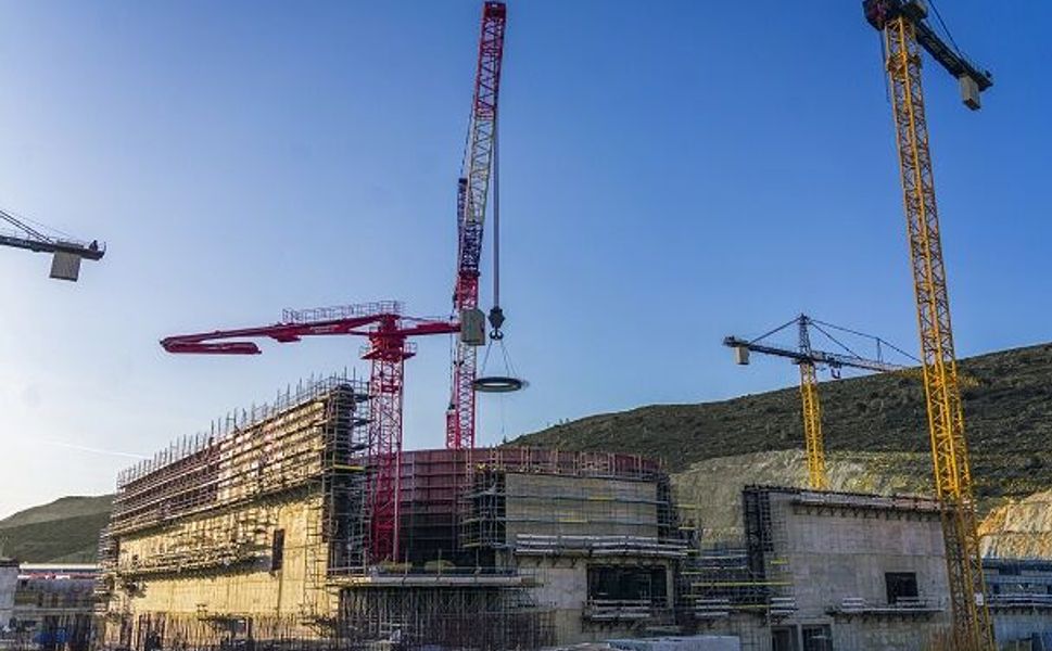 Akkuyu NGS’nin 4’üncü Güç Ünitesi’nde reaktör şaftının yapısal bileşeni monte edildi