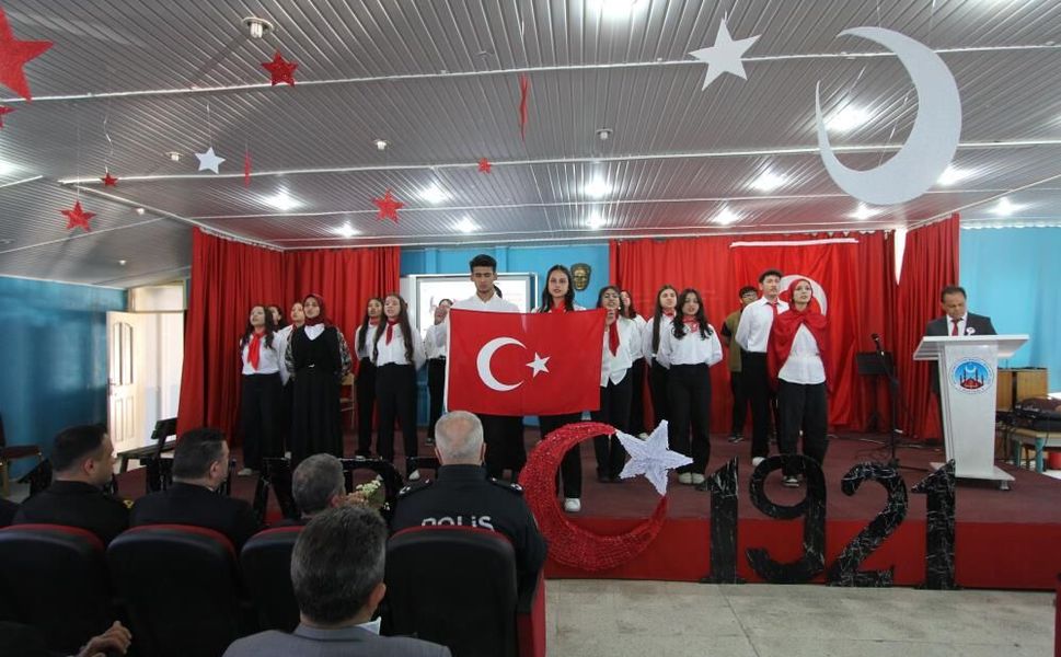 Bozyazı’da 12 Mart programıyla İstiklal Marşı’nın kabulü anıldı