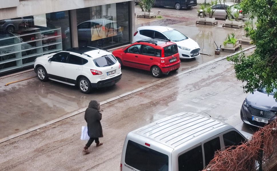 Bayramda yağmurlu ve serin hava etkili olacak