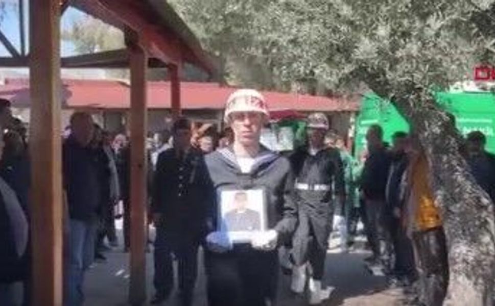 Trafik kazasında ölen uzman onbaşı defin edildi