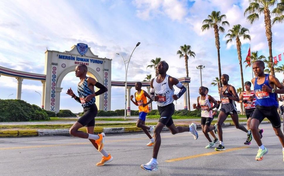 Mersin’de koşu sezonu başlıyor: Maratonlar için kayıtlar açıldı