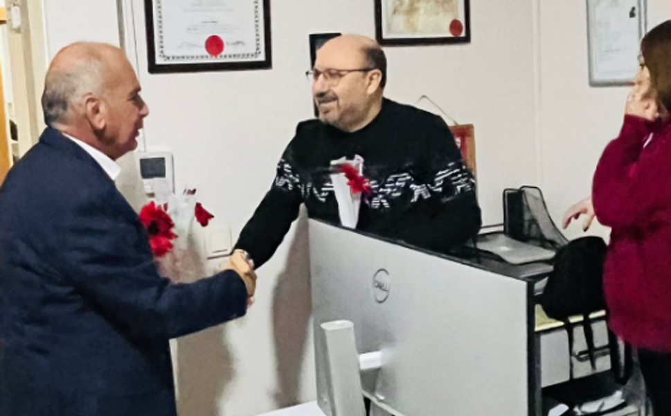 İYİ Parti Mersin İl Başkanı Özdeniz, sağlık çalışanlarıyla bir araya geldi