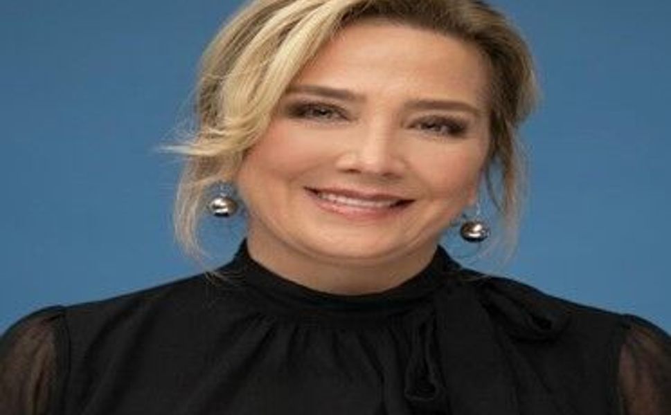 Leyla Pak, DEVA Partisi Mersin Yenişehir İlçe Başkanlığı’na seçildi