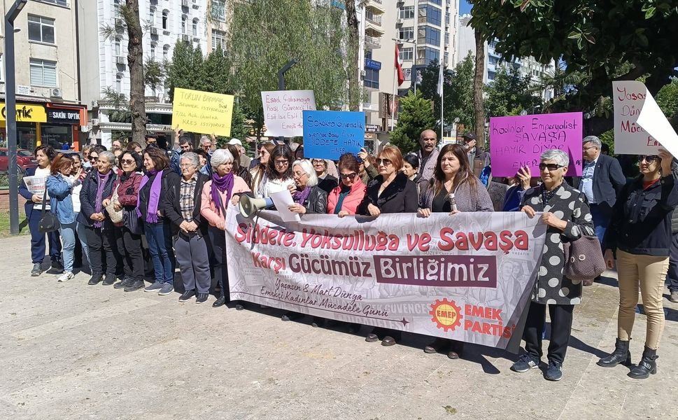 Yoksulluğa, şiddete ve savaşa karşı mücadelemiz var