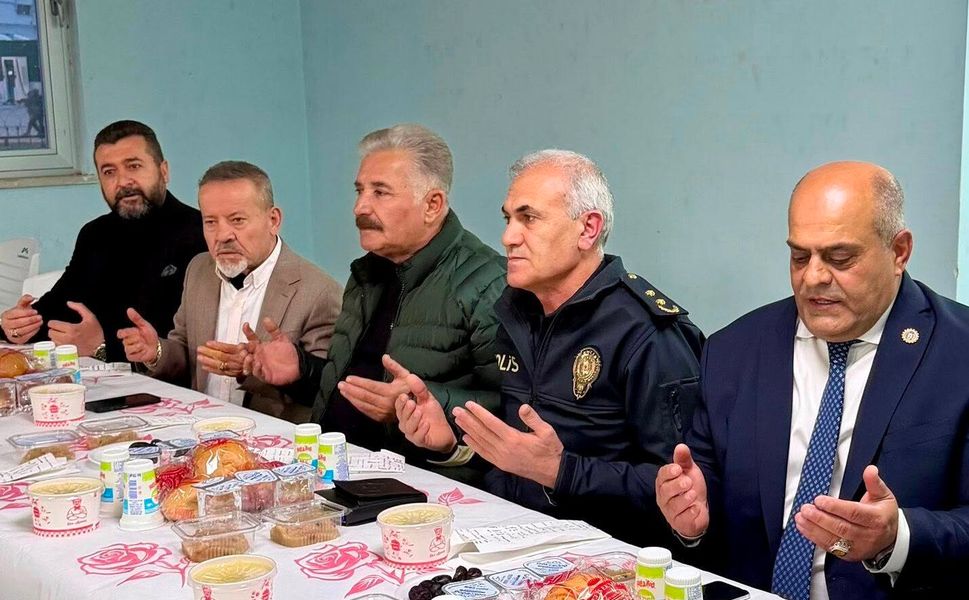 Mersin, siyaset üstü iftarda bir araya geldi