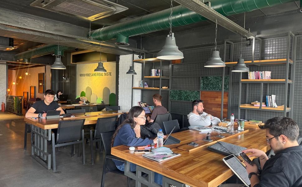 Öğrencilerin Yeni Çalışma Alanı: Study Cafeler