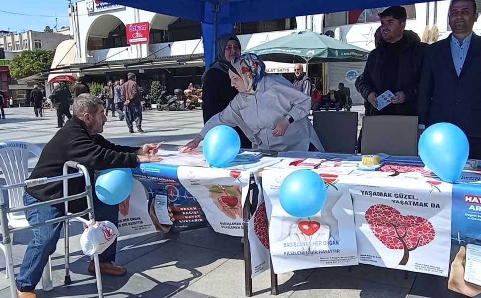 Vatandaşlar Ramazan ayında sağlık stantlarıyla bilinçlendirildi