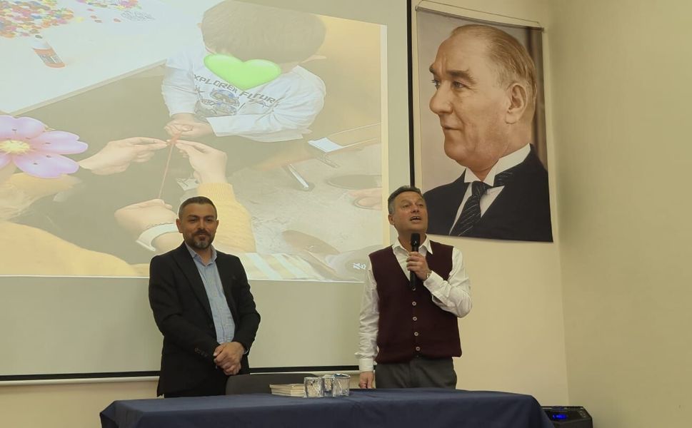 Faik Güçlü’nün boya sandığından edebiyatın zirvesine giden yaşamı