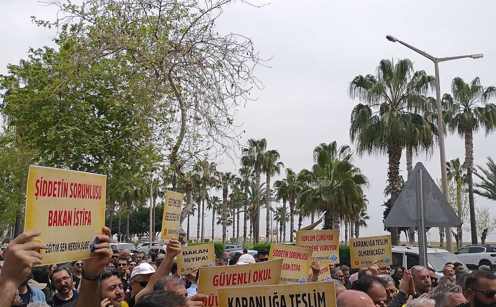 2021 Tüm Emekliler Sendikası’ndan okul saldırılarına tepki