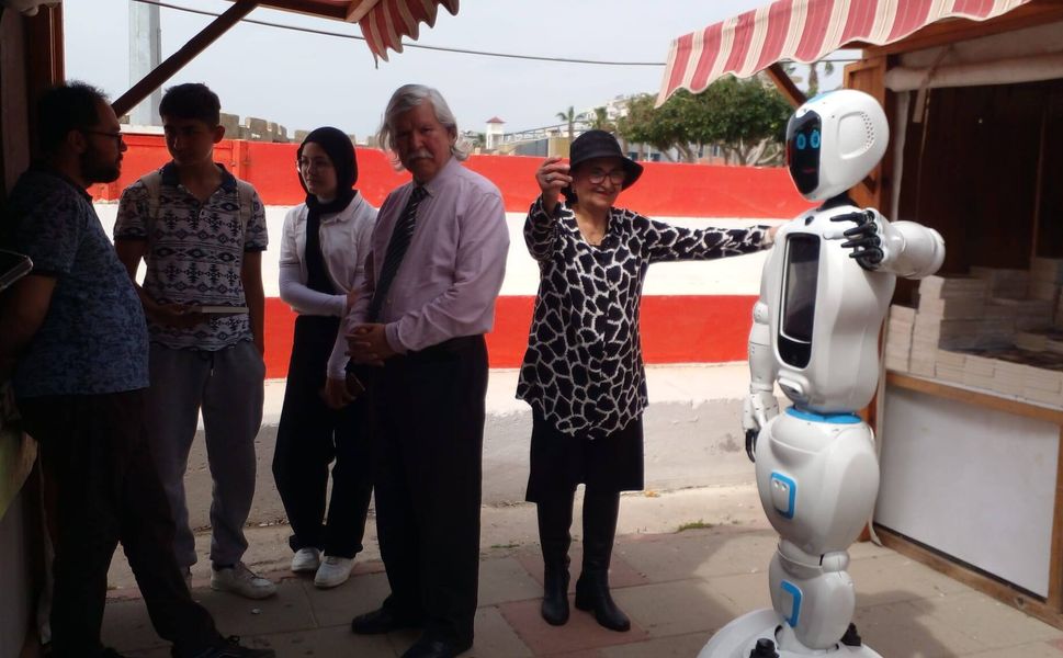 Erdemli kitap fuarında Mersinli yazarlar okurlarını bekliyor