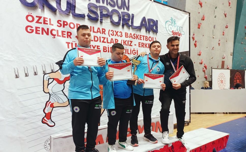 Erdemli Özel Eğitim Okulu’ndan Türkiye çapında basketbol başarısı
