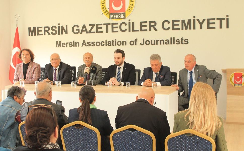 İYİ Parti kurmayları Mersin basınıyla buluştu